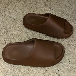 Adidas Yeezy Slides Brown Size Mens 8
